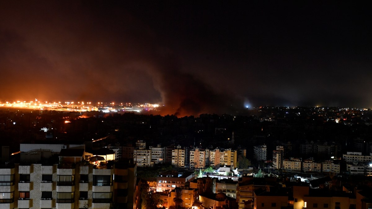 İsrail hava saldırılarına devam ediyor! Beyrut’ta şiddetli patlamalar yaşandı